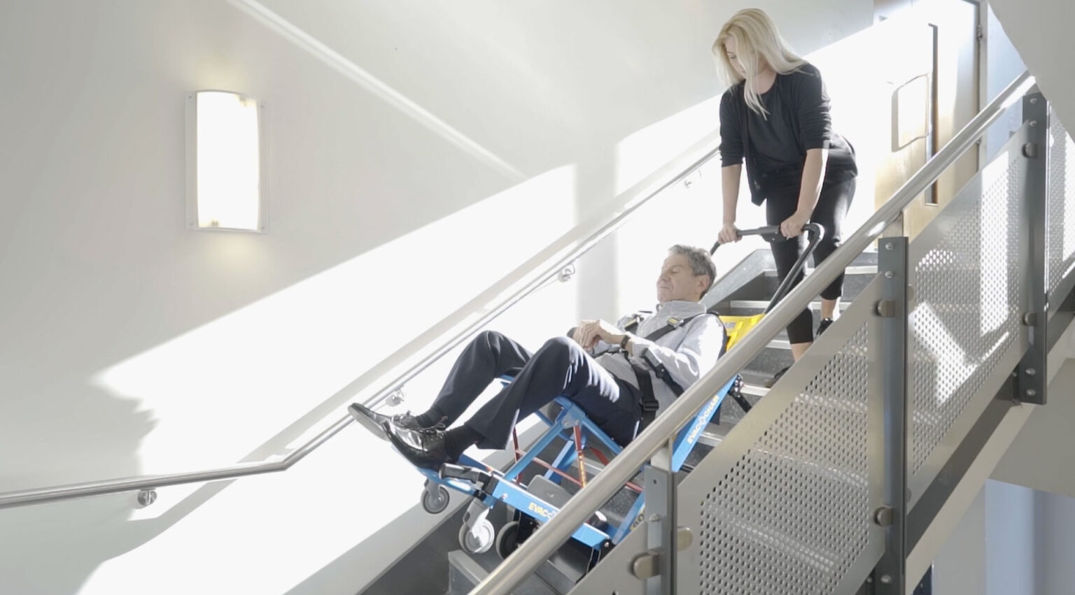 Video Demo Evacuation Chairs by Evac+Chair